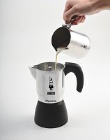 Гейзерная кофеварка Bialetti Kremina со вспенивателем 3 порции СЛ